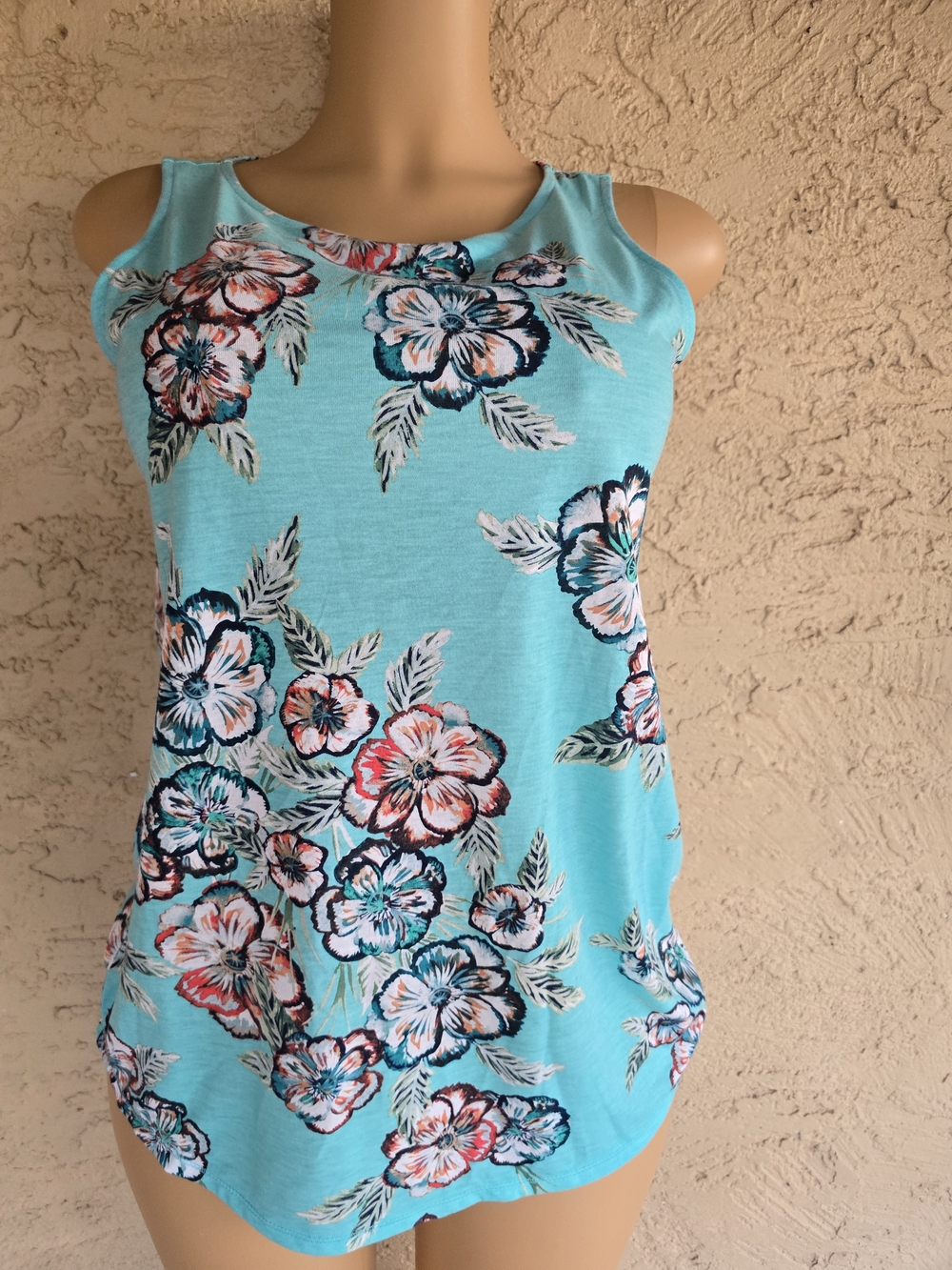 St. John's Bay Aqua Floral Scoop Tank Top with Coral and Navy Accents
